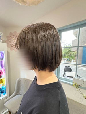 ベージュカラー