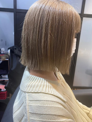 シルキーベージュ