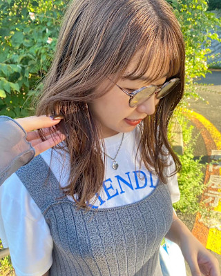 シルキーベージュ