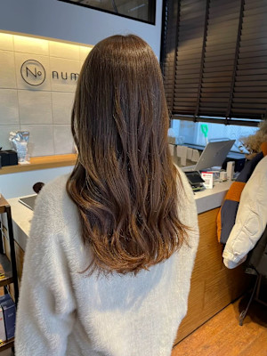 ナチュラルベージュ