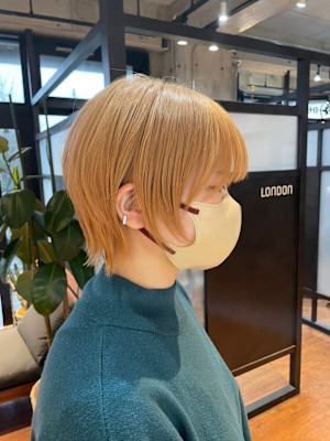 ブロンドベージュ