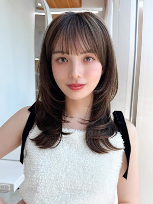 暗髪×髪質改善で憧れのツヤ髪に♪ワンカールセミロング