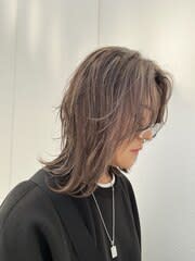 くびれヘア　オリーブベージュ　ハイライト