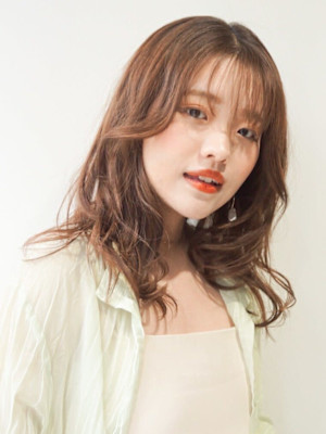 フェミニンふんわりカール