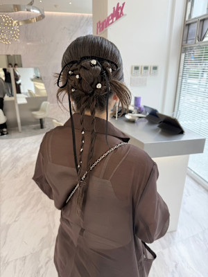 お呼ばれヘア【カチモリ】