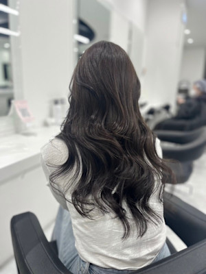 韓国風レイヤーカット【銀座駅/学割U24/前髪カット】