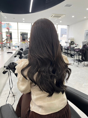 韓国風レイヤーカット【銀座駅/学割U24/前髪カット】