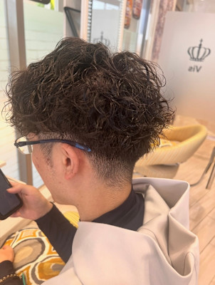 ツーブロック×無造作スパイラルパーマ