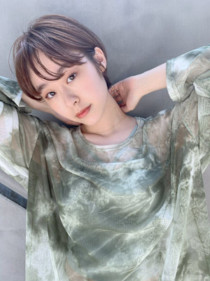 丸みショート/小顔/似合わせカット/艶ブラウン