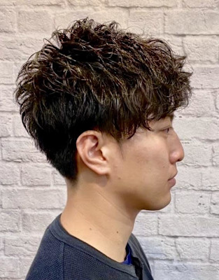 アップバングショート