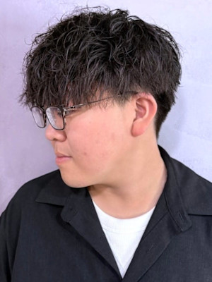 ショートマッシュ ツイスパ メンズパーマ 黒髪 【札幌】