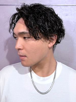 メンズパーマ センターパート ツイスパ ミディアム【札幌】