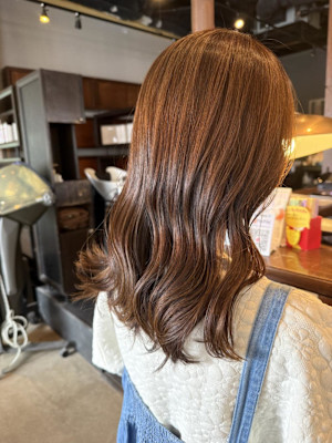 ナチュラルブラウン