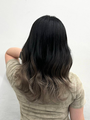 グラデーションベージュ