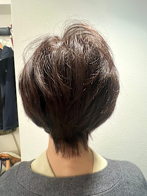 襟足長めショート