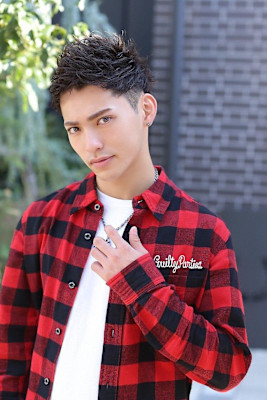 刈り上げネープレスマートイメチェングランジツーブロ