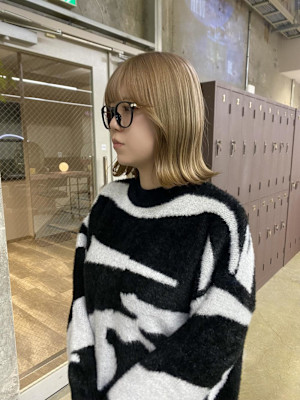 ミルクティーベージュ