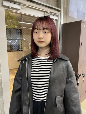 チェリーレッド