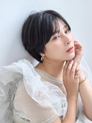 【La fith】大人ショート×黒髪×センターパート