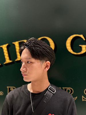 ナチュラルアップバングショート