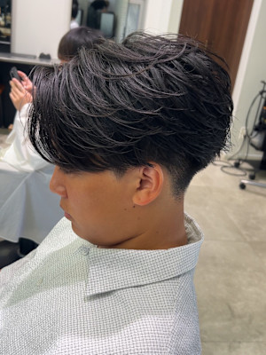 【LIPPS横浜】フェザーパーマ／フェザーショート