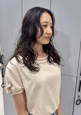 ロングヘアウェーブパーマ