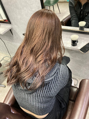 ブラウンベージュ