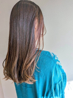 顔周りカット ブラウンカラー 髪質改善  レイヤーカット 