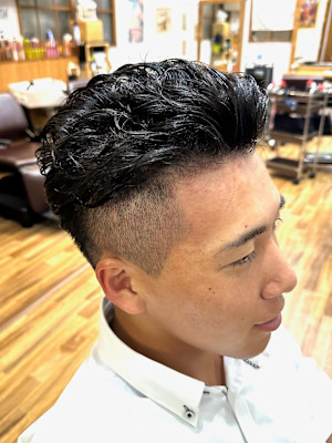 宮城リョータ系オールバックパーマ