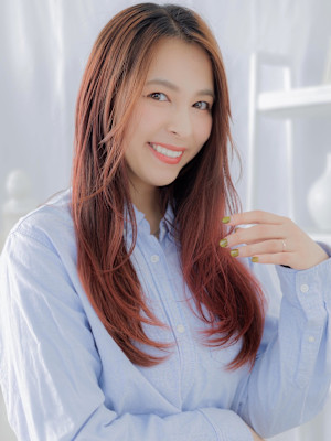 ツヤ感ワインレッドこなれエアストレート　フォックスカラー