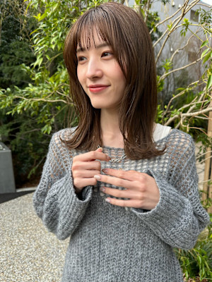 大人ミディ/ローレイヤー/透け感バング/艶カラー