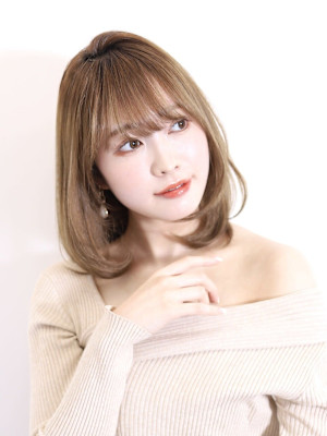 【lore銀座】キレイみえ♪顔周り小顔カットミディ