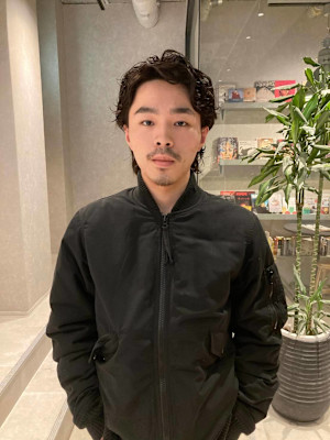 メンズウルフパーマ【Lolonois中津】