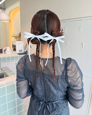 結婚式お呼ばれヘア/カチモリ/ツインお団子/編み下ろし