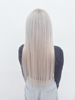 ツヤ感ホワイトブロンド×最強ギャルロング！