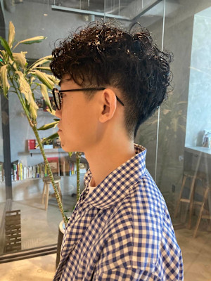 メンズアンニュイパーマ【Lolonois中津】