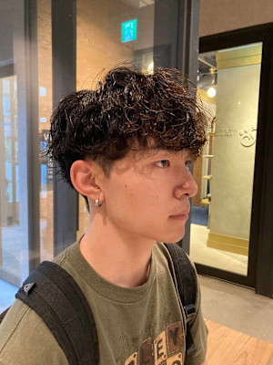 メンズカジュアルマッシュパーマ【Lolonois中津】