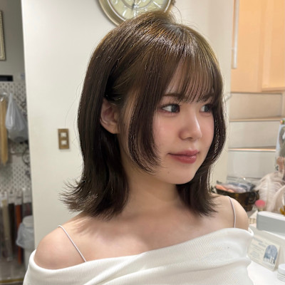 オリーブベージュ×タッセルカット