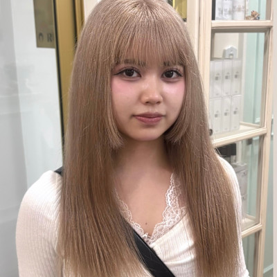 ミルクティーベージュ