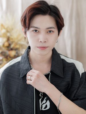 アップバングレッドブラウンモテマッシュ　チョコレートブラウン