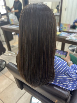 いる艶ストレート