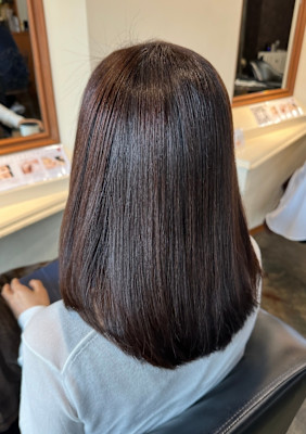 【ツヤと質感で印象UP！】大人の上品ストレート