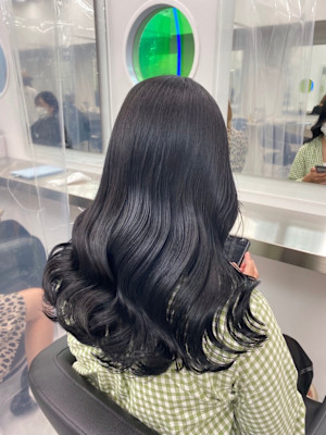 韓国風レイヤーカット【銀座駅/学割U24/前髪カット】