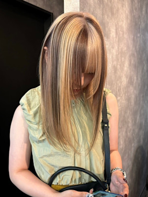 セクションカラー　ケアブリーチ　ブリーチカラー　表参道/原宿