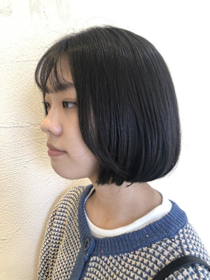 ナチュラルストレートボブ