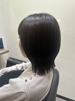 外ハネスタイル