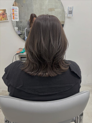 ミディアムレイヤー×グレージュ