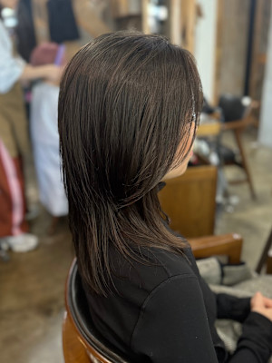 チャコールブラウンミディ