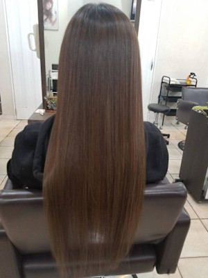 ウル艶ストレートロング