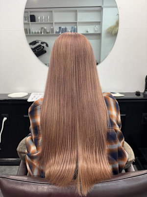 サーモンピンクカラー/ピンクカラー/ハイトーンカラー/元町